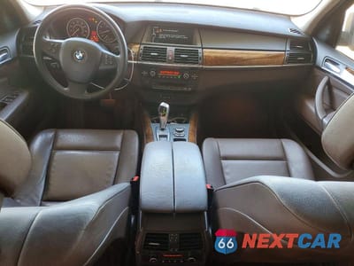 Zdjęcie 8 z 12 samochodu: 2011 BMW X5 XDRIVE35I VIN:5UXZV4C54BL738911 - miniatura