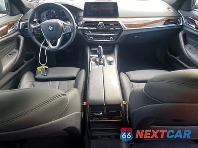 Zdjęcie 8 z 12 samochodu: 2019 BMW 530 XI VIN:WBAJA7C51KG912659 - miniatura
