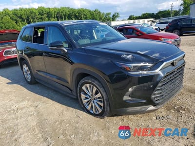 Czwarte zdjęcie samochodu z boku: 2024 TOYOTA GRAND HIGHLANDER PLATINUM VIN:5TDAAAB51RS059939 - miniatura
