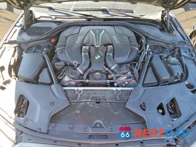 Zdjęcie 11 z 13 samochodu: 2018 BMW M550XI VIN:WBAJB9C53JB035595 - miniatura