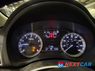 Zdjęcie 9 z 12 samochodu: 2015 NISSAN SENTRA SV VIN:3N1AB7AP2FL683076 - miniatura