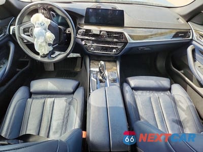 Zdjęcie 8 z 12 samochodu: 2020 BMW 540 XI VIN:WBAJS3C05LWW67320 - miniatura