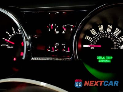 Zdjęcie 9 z 13 samochodu: 2009 FORD MUSTANG GT VIN:1ZVHT82H995122445 - miniatura