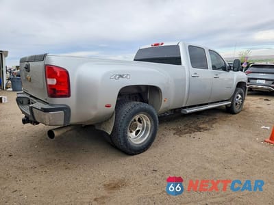 Trzecie zdjęcie samochodu z tyłu: 2013 CHEVROLET SILVERADO K3500 LTZ VIN:1GC4K1C82DF221119 - miniatura