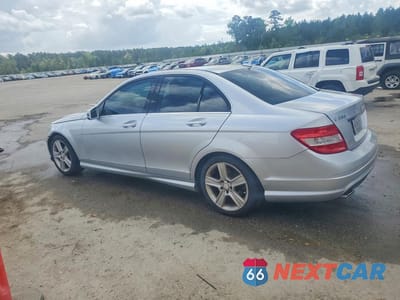 Drugie zdjęcie samochodu z przodu: 2010 MERCEDES-BENZ C 300 VIN:WDDGF5EB0AR097935 - miniatura