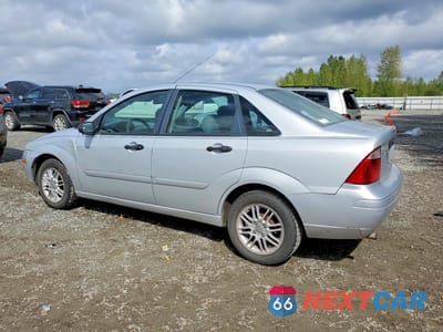 Drugie zdjęcie samochodu z przodu: 2005 FORD FOCUS ZX4 VIN:1FAFP34N15W238270 - miniatura