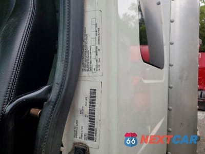 Zdjęcie 10 z 11 samochodu: 2014 INTERNATIONAL 4300 BOX TRUCK VIN:3HAMMAAL1EL779936 - miniatura