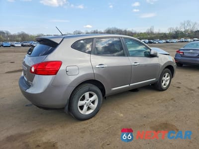 Trzecie zdjęcie samochodu z tyłu: 2013 NISSAN ROGUE S VIN:JN8AS5MV9DW660577 - miniatura