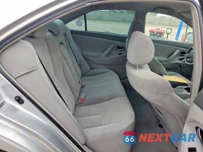 Zdjęcie 13 z 14 samochodu: 2007 TOYOTA CAMRY LE VIN:4T1BE46K47U601789 - miniatura