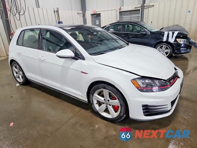 Czwarte zdjęcie samochodu z boku: 2016 VOLKSWAGEN GTI S VIN:3VW447AU1GM007138 - miniatura