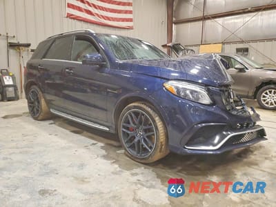 Czwarte zdjęcie samochodu z boku: 2018 MERCEDES-BENZ GLE 63 AMG-S 4MATIC VIN:4JGDA7FB7JB131718 - miniatura