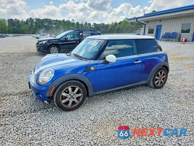 2009 MINI COOPER WMWMF33549TU70128 - główne zdjęcie licytacji z USA - miniatura