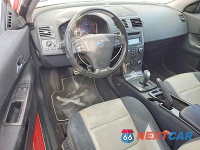 Zdjęcie 8 z 12 samochodu: 2009 VOLVO C30 T5 VIN:YV1MK672492140716 - miniatura
