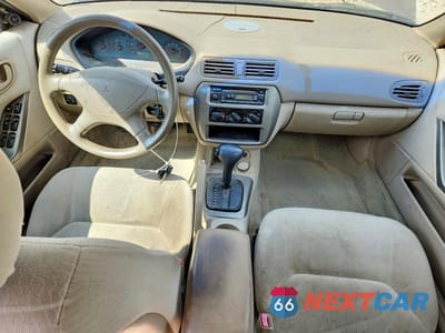 Zdjęcie 8 z 12 samochodu: 2003 MITSUBISHI GALANT ES VIN:4A3AA46H03E094066 - miniatura
