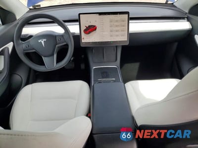 Zdjęcie 8 z 12 samochodu: 2022 TESLA MODEL Y VIN:7SAYGDEE0NF517319 - miniatura