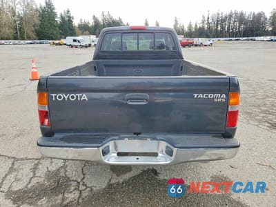 Zdjęcie 6 z 11 samochodu: 2000 TOYOTA TACOMA BASE VIN:5TEVL52N0YZ706397 - miniatura