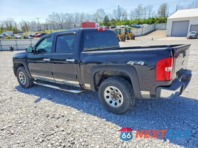 Drugie zdjęcie samochodu z przodu: 2011 CHEVROLET SILVERADO K1500 LT VIN:3GCPKSEA8BG302978 - miniatura