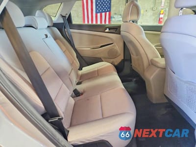 Zdjęcie 11 z 13 samochodu: 2017 HYUNDAI TUCSON SE VIN:KM8J3CA45HU403678 - miniatura