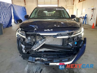 Piąte zdjęcie samochodu w środku: 2025 KIA SELTOS EX VIN:KNDERCAA4S7801433 - miniatura