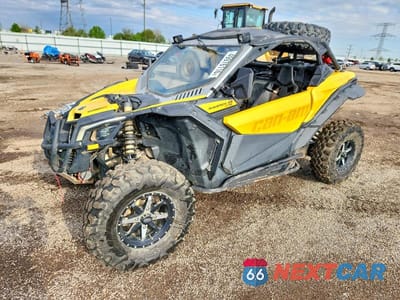 Drugie zdjęcie samochodu z przodu: 2018 CAN-AM MAVERICK X3 UTILITY VEHICLE VIN:3JBVDAW48JK001033 - miniatura