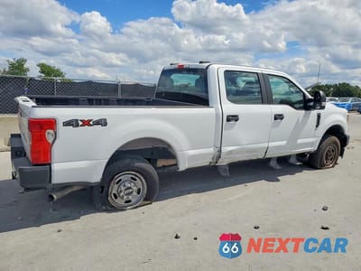Trzecie zdjęcie samochodu z tyłu: 2022 FORD F250 SUPER DUTY VIN:1FT7W2B61NEF11978 - miniatura