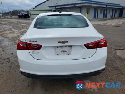 Zdjęcie 6 z 12 samochodu: 2019 CHEVROLET MALIBU LS VIN:1G1ZC5ST8KF170439 - miniatura