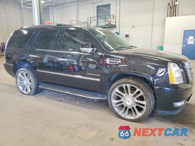 Czwarte zdjęcie samochodu z boku: 2013 CADILLAC ESCALADE LUXURY VIN:1GYS4BEF9DR270863 - miniatura