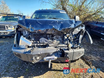 Piąte zdjęcie samochodu w środku: 2017 FORD F350 SUPER DUTY VIN:1FT8W3DTXHEE76410 - miniatura