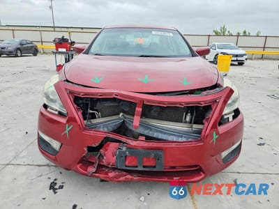 Piąte zdjęcie samochodu w środku: 2015 NISSAN ALTIMA 2.5 S VIN:1N4AL3AP0FC574491 - miniatura