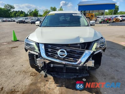 Piąte zdjęcie samochodu w środku: 2018 NISSAN PATHFINDER SL VIN:5N1DR2MN4JC672745 - miniatura