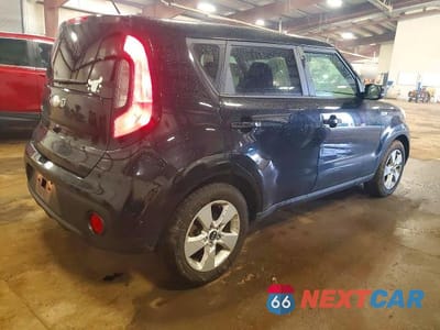 Trzecie zdjęcie samochodu z tyłu: 2019 KIA SOUL BASE VIN:KNDJN2A25K7677721 - miniatura