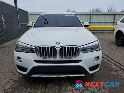 Piąte zdjęcie samochodu w środku: 2015 BMW X3 XDRIVE35I VIN:5UXWX7C55F0K32624 - miniatura