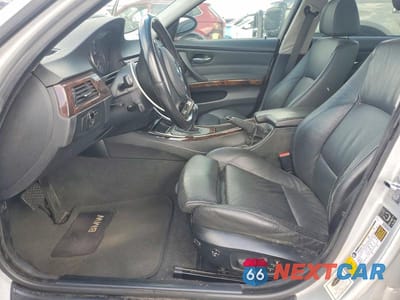 Zdjęcie 7 z 11 samochodu: 2006 BMW 325 I VIN:WBAVB13536PT08595 - miniatura