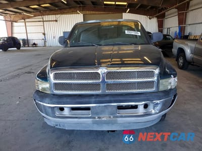 Piąte zdjęcie samochodu w środku: 1999 DODGE RAM 1500 VIN:1B7HC13Z9XJ536671 - miniatura