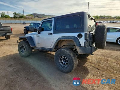 Drugie zdjęcie samochodu z przodu: 2014 JEEP WRANGLER SPORT VIN:1C4AJWAG2EL319888 - miniatura