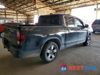 Trzecie zdjęcie samochodu z tyłu: 2025 HONDA RIDGELINE RTL VIN:5FPYK3F55SB035615 - miniatura