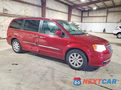 Czwarte zdjęcie samochodu z boku: 2016 CHRYSLER TOWN & COUNTRY TOURING VIN:2C4RC1BGXGR149708 - miniatura