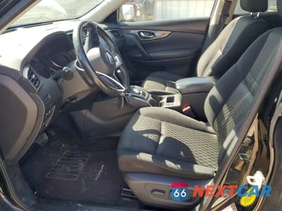 Zdjęcie 7 z 12 samochodu: 2018 NISSAN ROGUE SV VIN:JN8AT2MV2JW352934 - miniatura