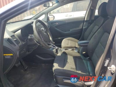 Zdjęcie 7 z 12 samochodu: 2016 KIA FORTE LX VIN:KNAFK4A63G5437466 - miniatura
