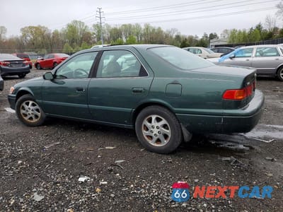 Drugie zdjęcie samochodu z przodu: 2001 TOYOTA CAMRY LE V6 VIN:4T1BF22K31U131558 - miniatura