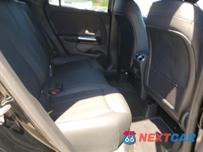 Zdjęcie 11 z 13 samochodu: 2021 MERCEDES-BENZ GLA 250 4MATIC VIN:W1N4N4HB8MJ241216 - miniatura