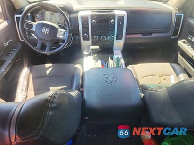 Zdjęcie 8 z 12 samochodu: 2010 DODGE RAM 1500 VIN:1D7RV1GT4AS174759 - miniatura