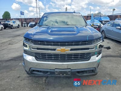 Piąte zdjęcie samochodu w środku: 2021 CHEVROLET SILVERADO K1500 LT VIN:1GCUYDED5MZ296504 - miniatura