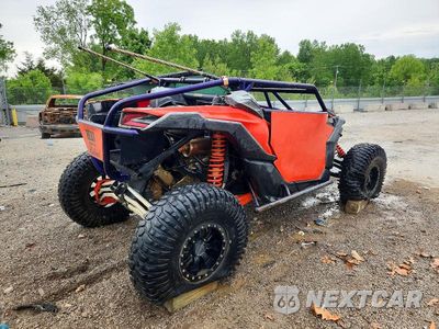 Czwarte zdjęcie samochodu z boku: 2021 CAN-AM UTILITY VEHICLE VIN:3JBVJAW44MK000619 - miniatura