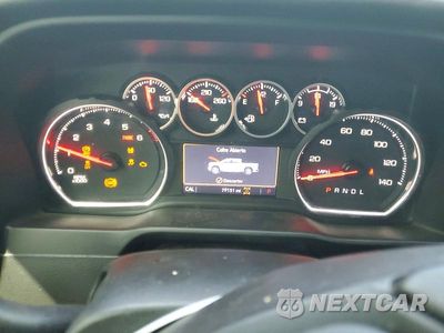 Zdjęcie 9 z 12 samochodu: 2022 CHEVROLET SILVERADO K2500 HEAVY DUTY LT VIN:1GC4YNE77NF150642 - miniatura