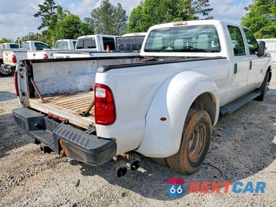 Trzecie zdjęcie samochodu z tyłu: 2016 FORD F350 SUPER DUTY VIN:1FT8W3CT5GEC32020 - miniatura