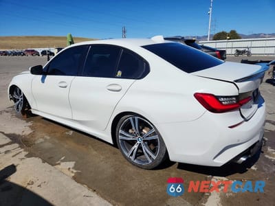 Drugie zdjęcie samochodu z przodu: 2019 BMW 330I VIN:WBA5R1C58KAK09151 - miniatura