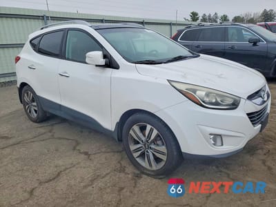 Czwarte zdjęcie samochodu z boku: 2015 HYUNDAI TUCSON LIMITED VIN:KM8JU3AG2FU091484 - miniatura