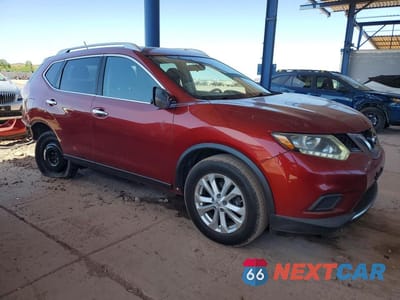 Czwarte zdjęcie samochodu z boku: 2015 NISSAN ROGUE SV VIN:KNMAT2MV5FP555975 - miniatura