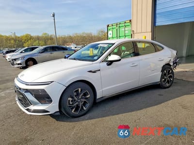 2024 HYUNDAI SONATA SEL KMHL64JA4RA425931 - główne zdjęcie licytacji z USA - miniatura